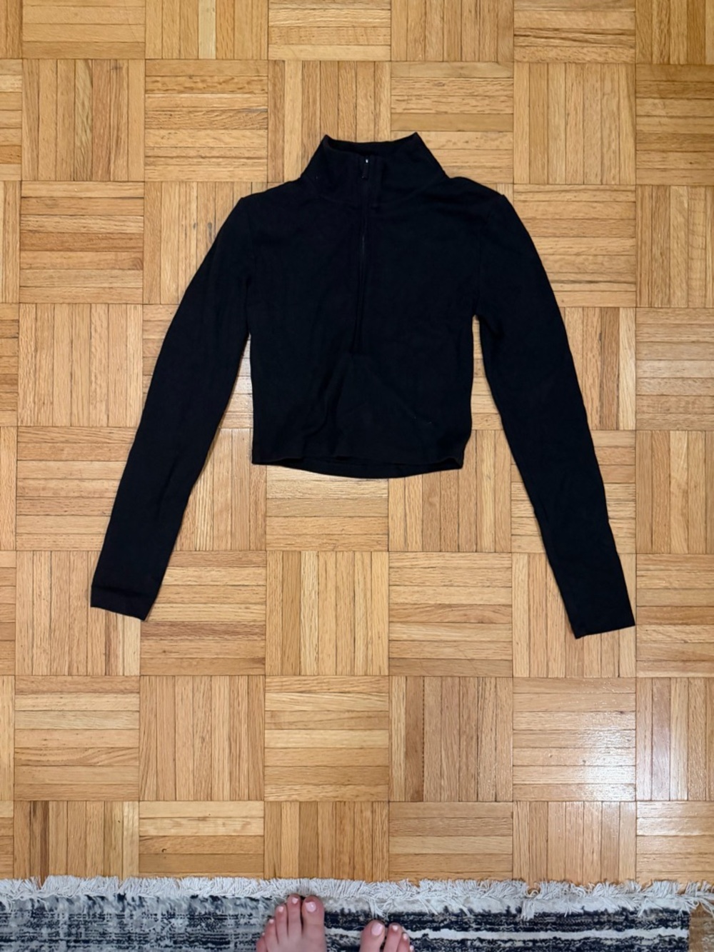 Aritzia Black Cropped Half-Zip Mock Neck Top